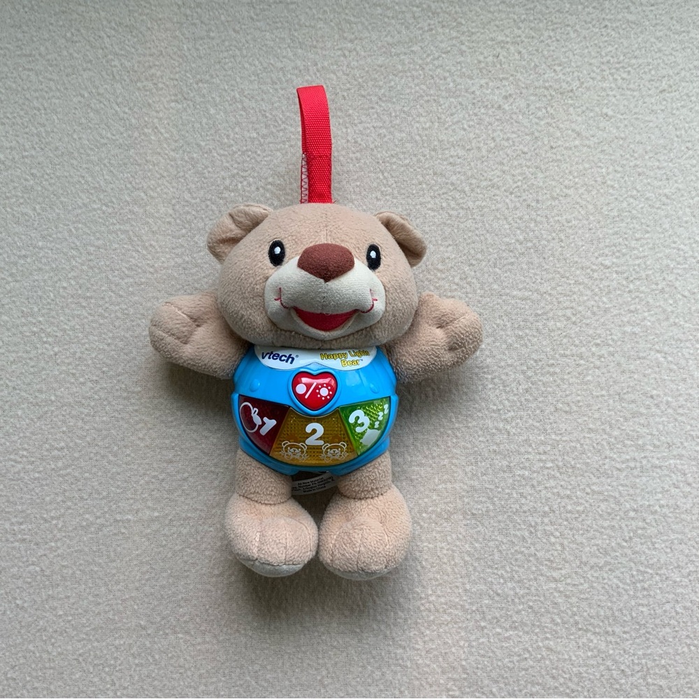 VTech Happy Lights Bear I Battery operated interactive baby toy I Speaks & Count